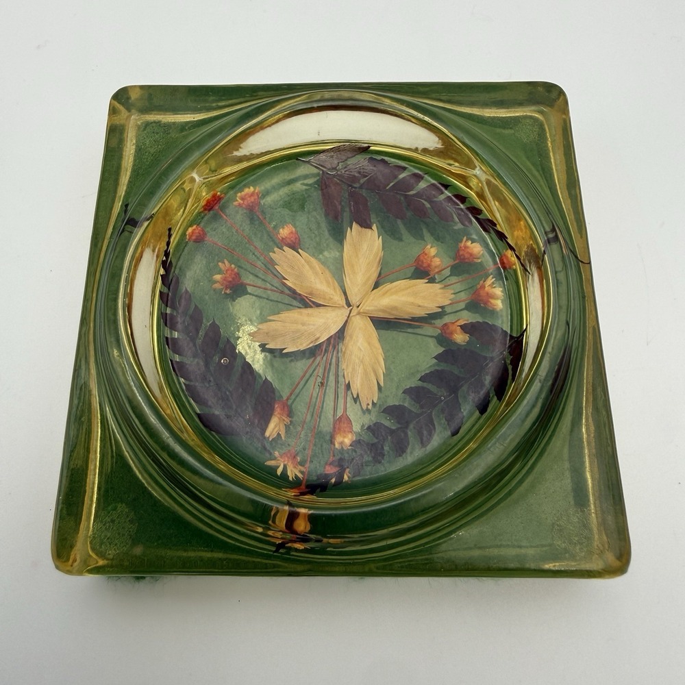 VTG MCM Pressed Flowers‎ Gold Leaf Resin Lucite Trivet Trinket Soap Dish 3.5 in